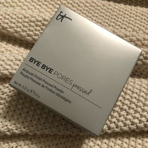 NEW translucent powder by IT cosmetics